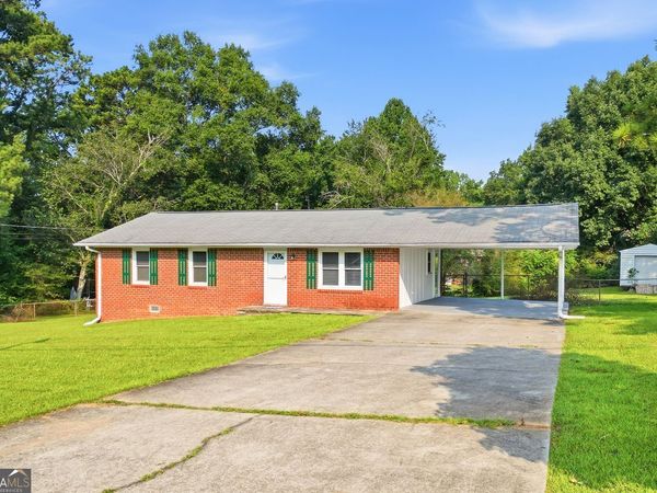 1465 E Highpoint Drive, Douglasville, GA 30134