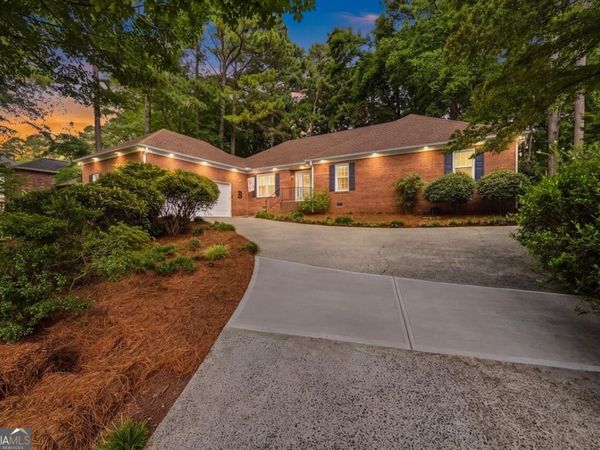 2032 Signal Ridge Chase, Kennesaw, GA 30152