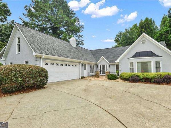 469 Timberlea Lake Drive SE, Marietta, GA 30067
