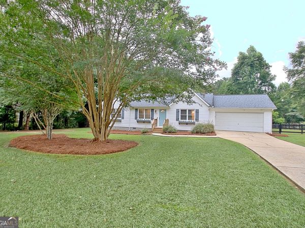 41 Mount Carmel Road, Senoia, GA 30276