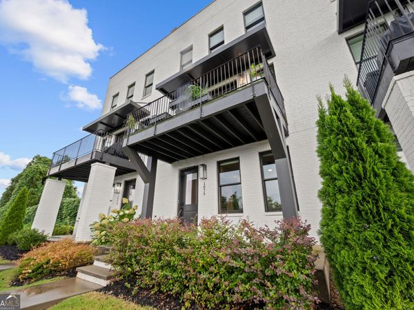 1075 Robert Smalls Way, Atlanta, GA 30318
