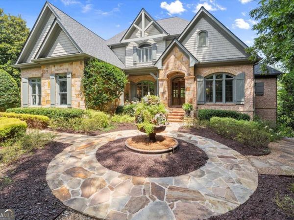 6370 Haddington Lane, Suwanee, GA 30024