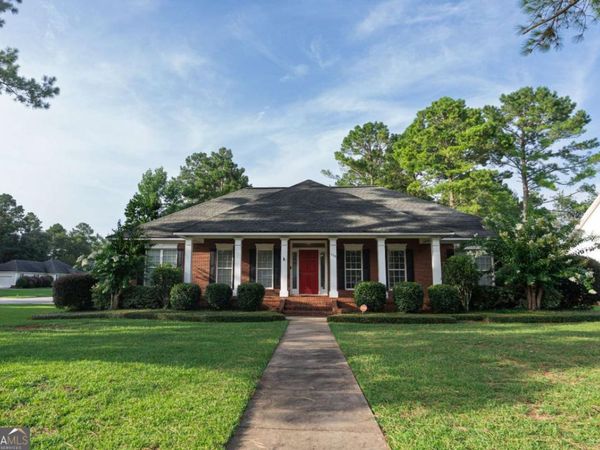 116 Hearthstone Drive, Leesburg, GA 31763