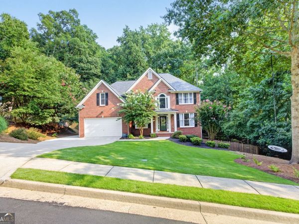 6531 Sweet Laurel Run Run NE, Buford, GA 30518