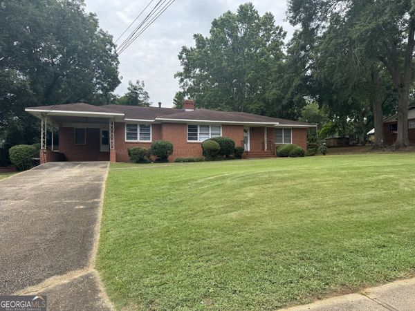 27 Mary Ann Street, Newnan, GA 30263