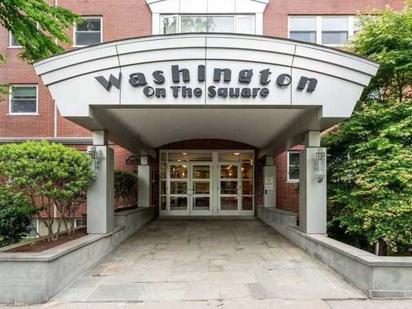 1600 Beacon St, Unit 904, Brookline, MA 02446