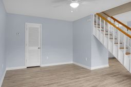 2494 Etiwan Avenue photo 4