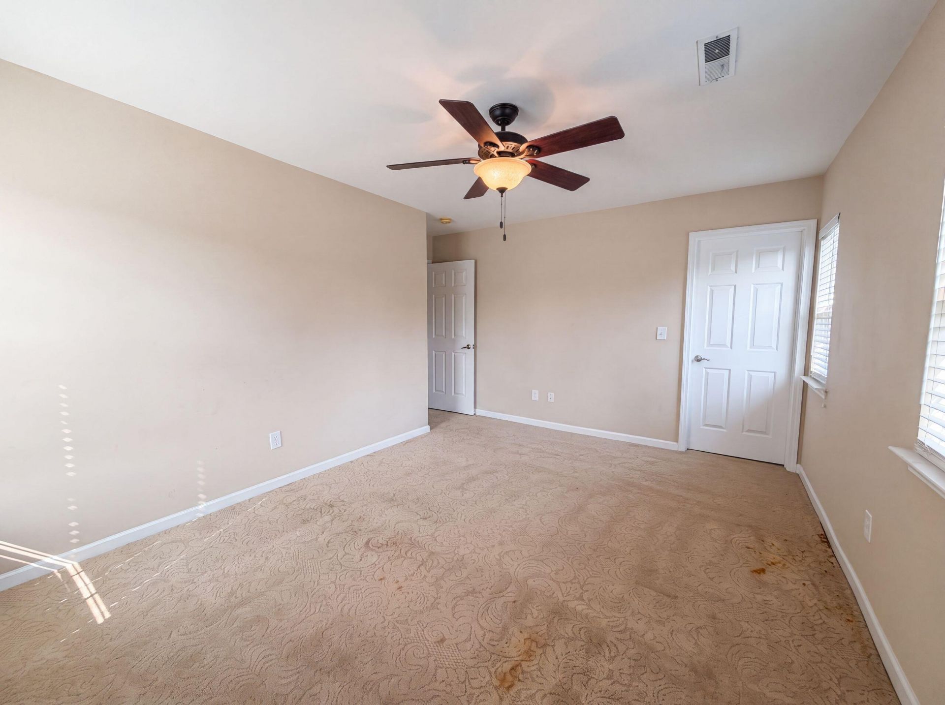 676 Grassy Hill Road Photo 13