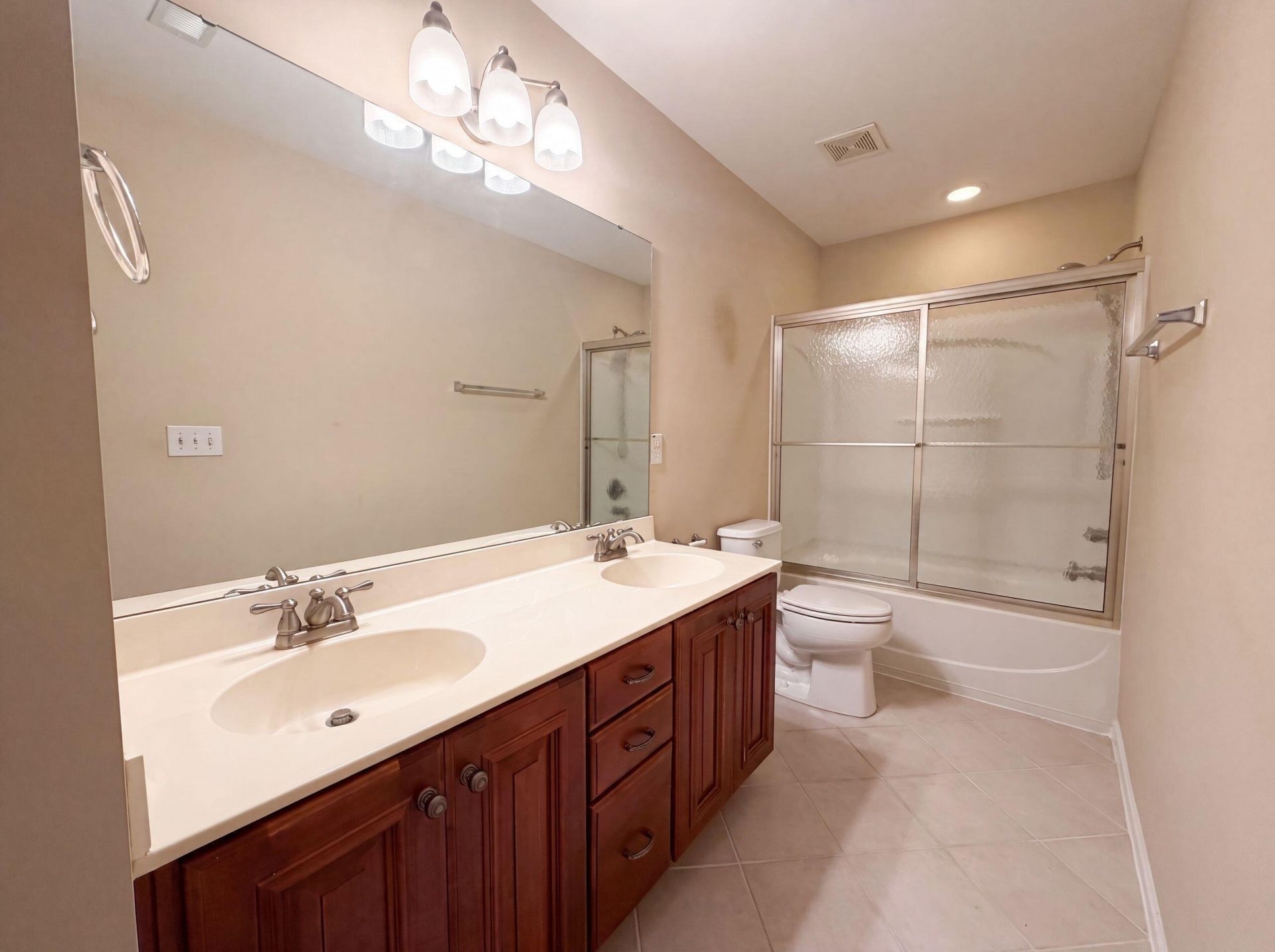 676 Grassy Hill Road Photo 14