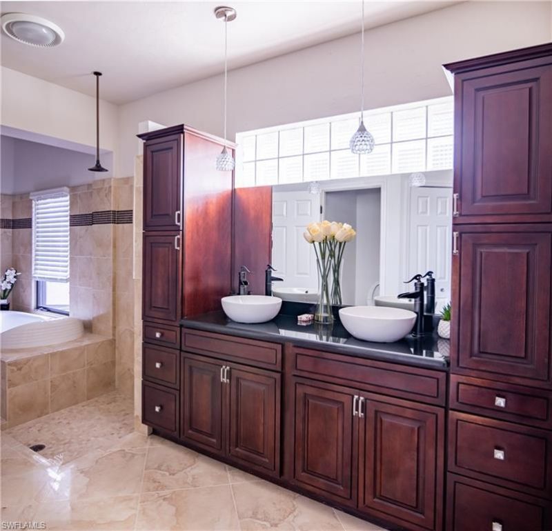 5160 Harborage Dr, Fort Myers, FL 33908 Photo