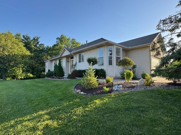 474 Bluebird Lane , Woodbury, MN 55125