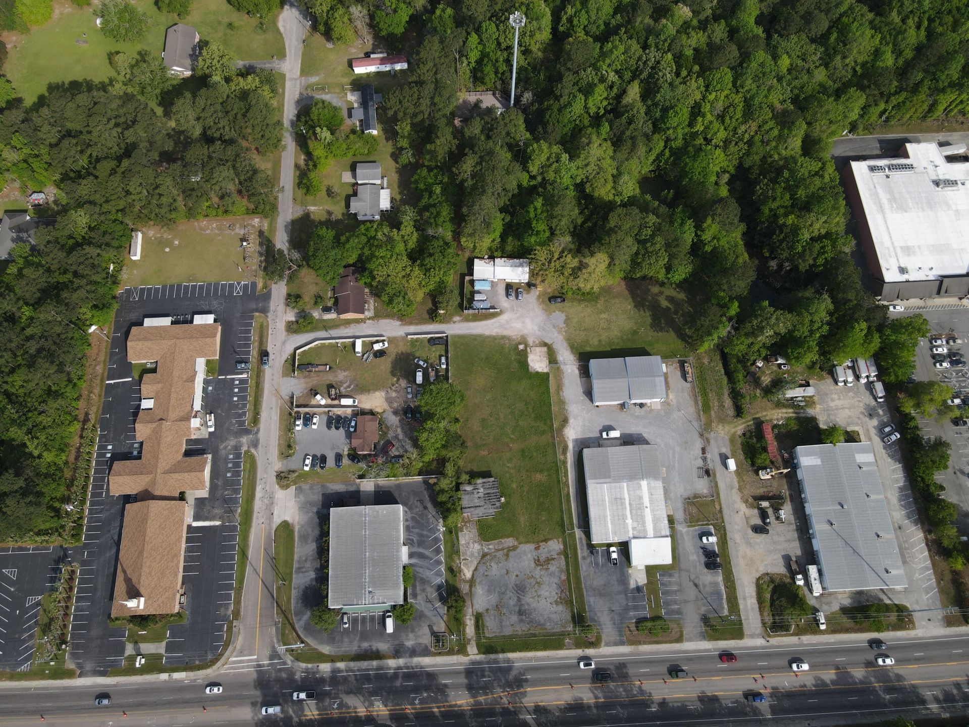 3806 Ladson Road  Photo 4