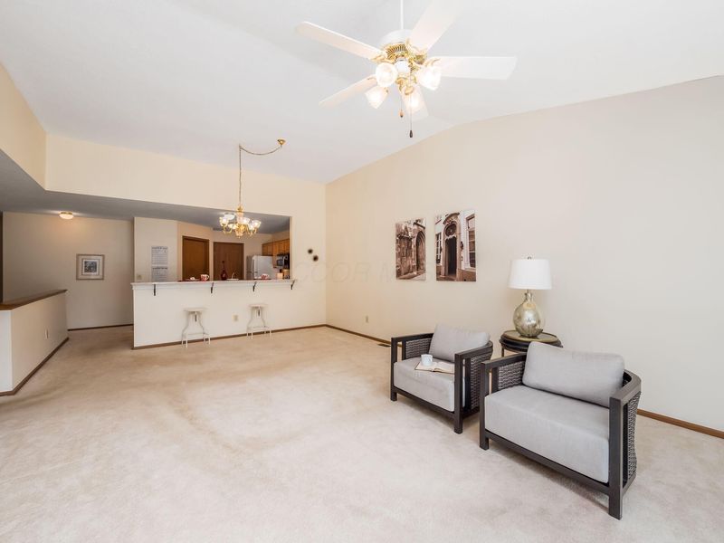 1115 Arbor Oaks Lane , Galloway, OH 43119 Photo 14