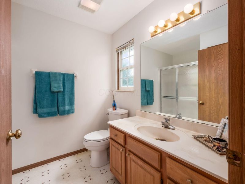 1115 Arbor Oaks Lane , Galloway, OH 43119 Photo 17