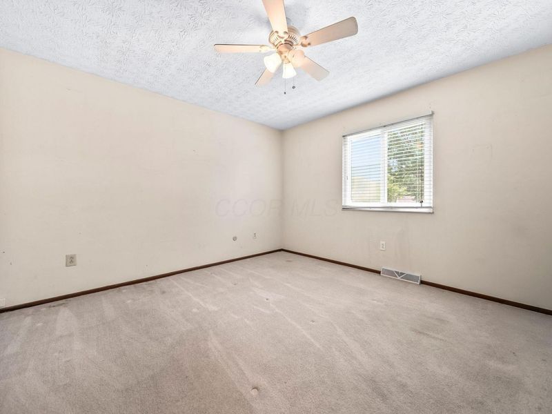655 Blarney Stone Court , Galloway, OH 43119 Photo 15