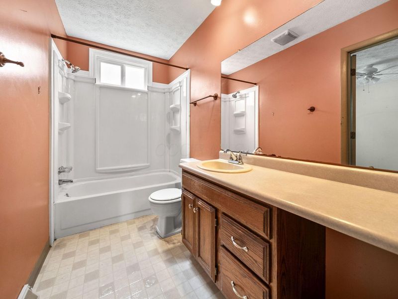 655 Blarney Stone Court , Galloway, OH 43119 Photo 20
