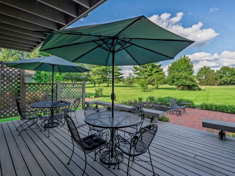 8460 Davington Drive , Dublin, OH 43017 Photo 18