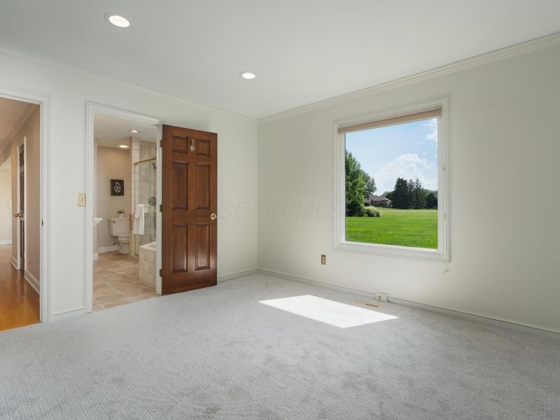 8460 Davington Drive, Dublin, OH 43017 Photo 25