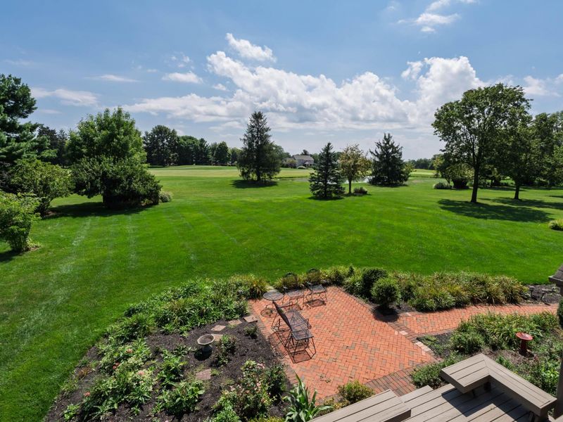 8460 Davington Drive, Dublin, OH 43017 Photo 32