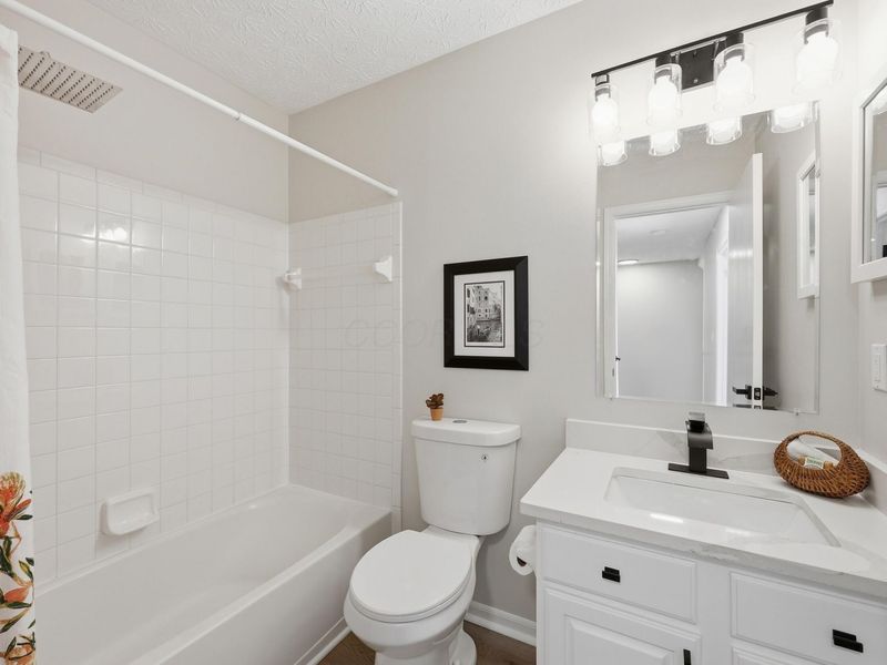 5565 Cedardale Drive , Westerville, OH 43081 Photo 21