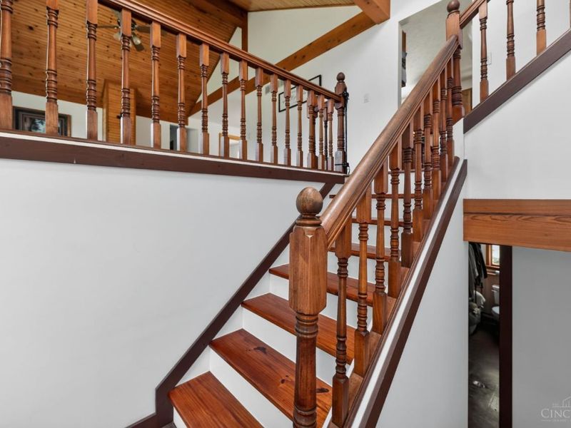 120 Haw Drive, Franklin Twp, OH 45171 Photo 6