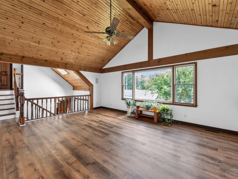 120 Haw Drive, Franklin Twp, OH 45171 Photo 8