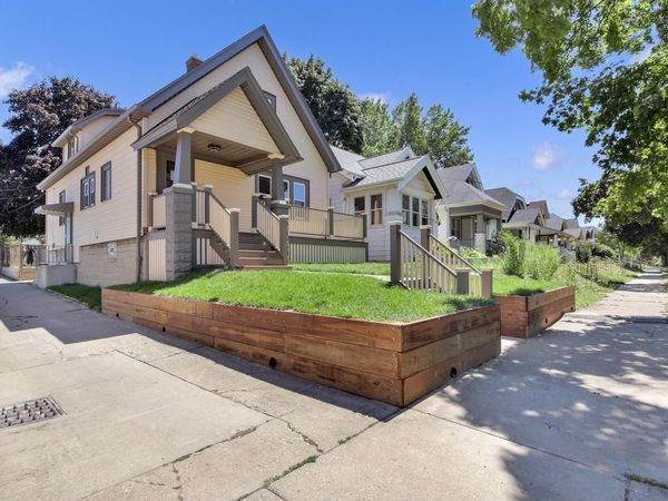 3480 N Bremen STREET, Milwaukee, WI 53212