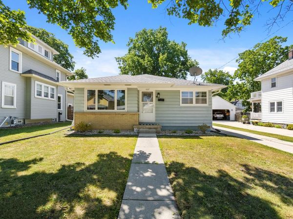 1117 Ellis STREET, Waukesha, WI 53186