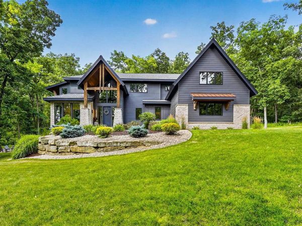 3176 Woodhill Circle, Verona, WI 53593