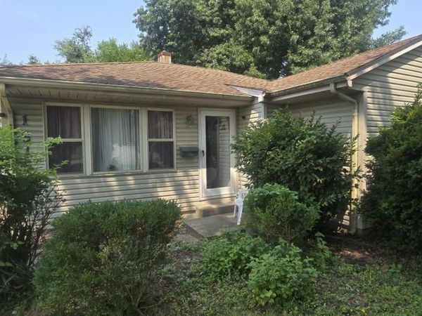 1515 Macarthur Drive, Evansville, IN 47714