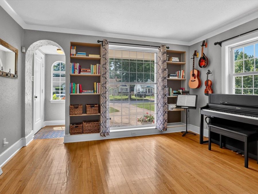 Property Image 5
