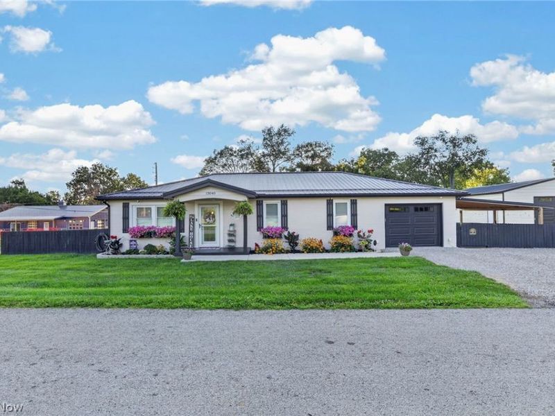 13040 King Road NE, Thornville, OH 43076 Photo 1