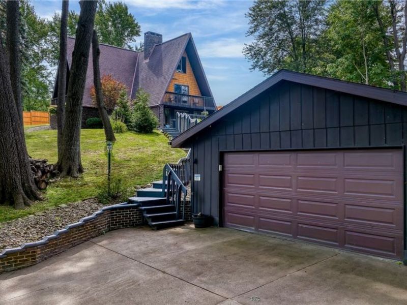 3060 Robin Drive , Ravenna, OH 44266 Photo 4