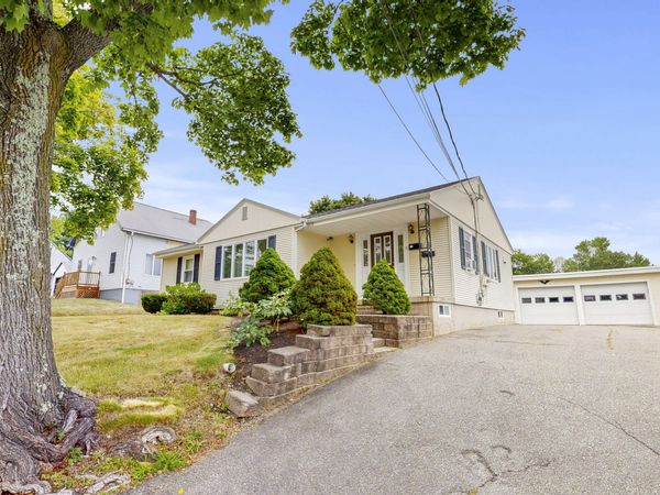 9 Scribner Boulevard , Lewiston, ME 04240