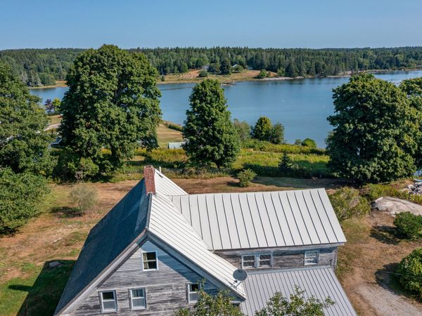 12 Lake View Street, Vinalhaven, ME 04863