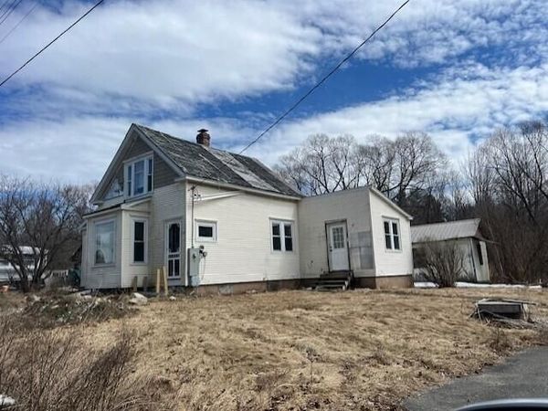 54 Mill Street , Lagrange, ME 04553