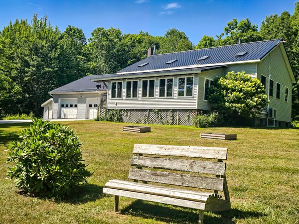 376 Veterans Highway , Brooks, ME 04921