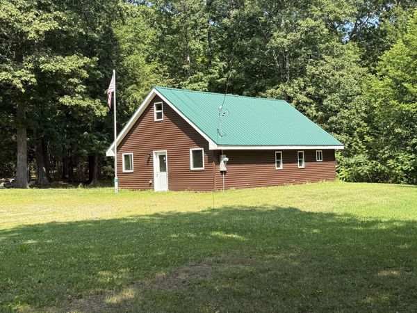 37 Morrill Road , China, ME 04358