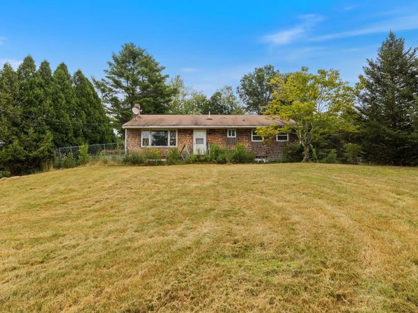 792 Limerick Road , Arundel, ME 04046