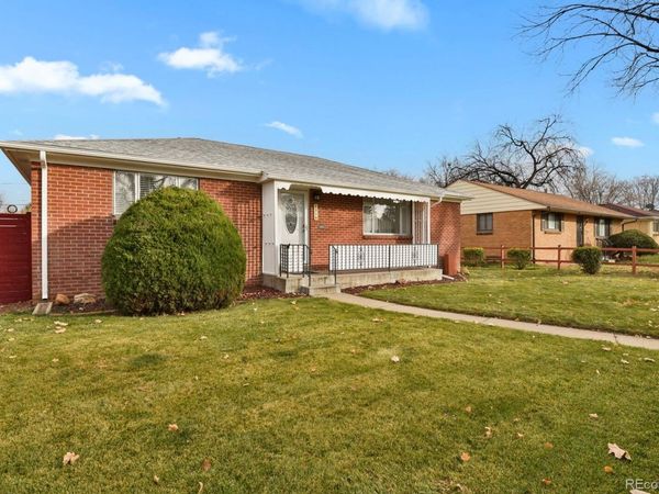 2350 Joliet Street , Aurora, CO 80010