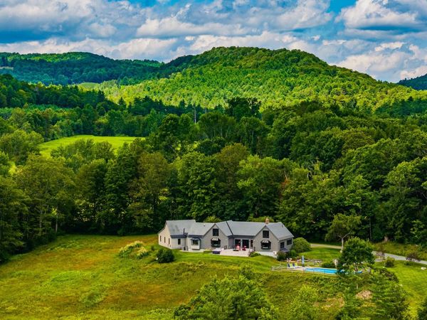 353 Cabot Road, Woodstock, VT 05091
