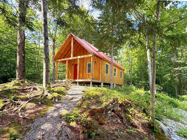 564 Eagles Nest Road, Ripton, VT 05766