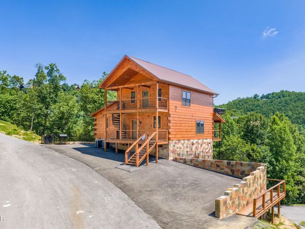 1904 Starr Bright Lane , Sevierville, TN 37876
