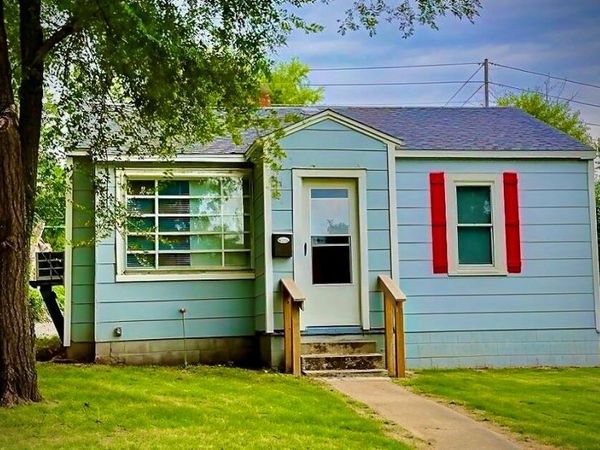 317 W Hickory Street, El Dorado Springs, MO 64744