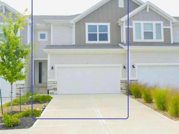 3714 SW Walsh Drive, Lee's Summit, MO 64082