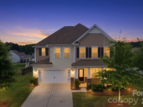 111 Slip Shot Lane, Troutman, NC 28166