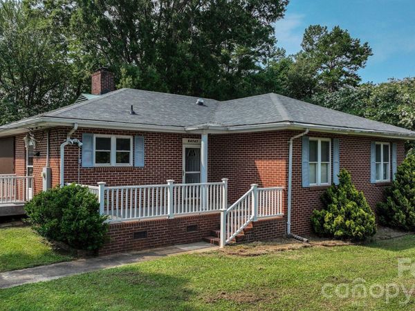 24747 Millingport Road , Locust, NC 28097
