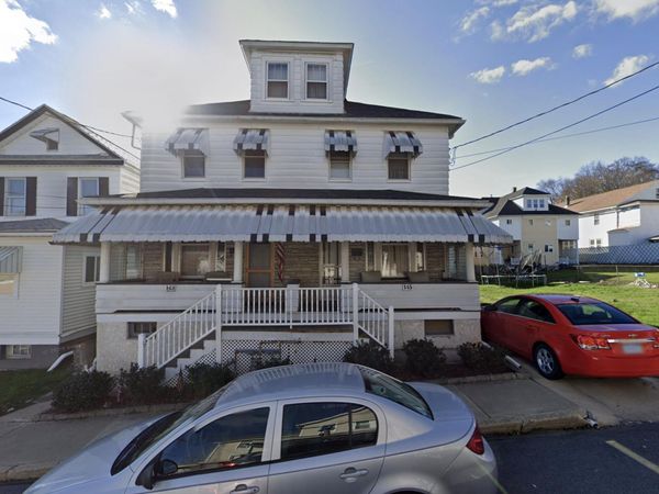 143 Vanloon Street, Plymouth, PA 18651
