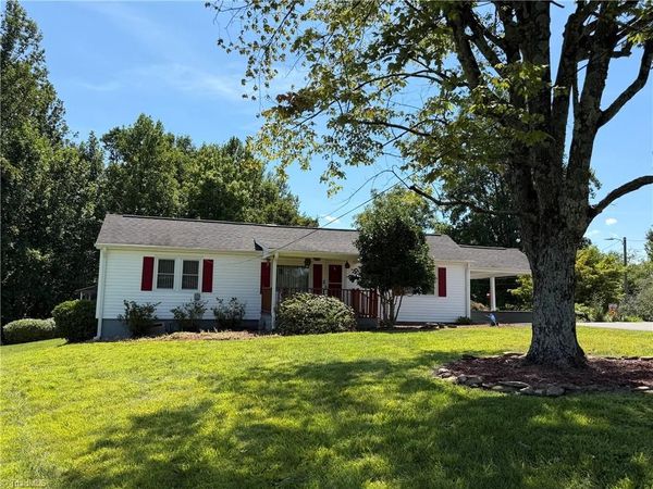 255 Big Oak Road, Elkin, NC 28621