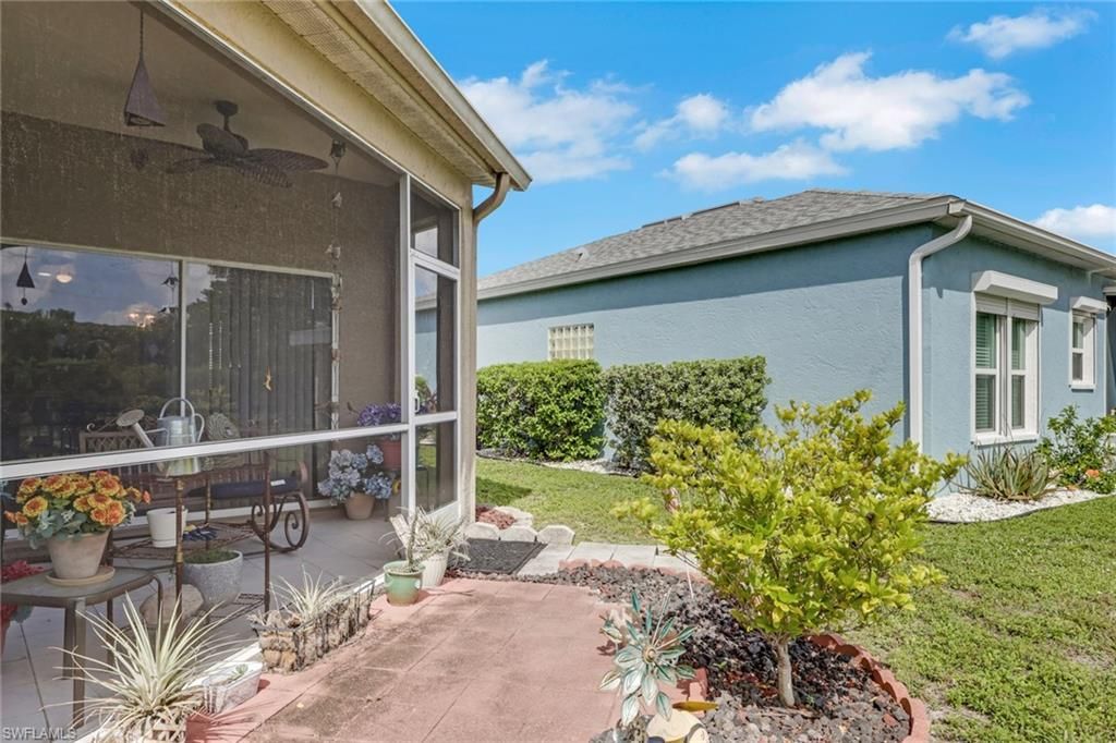 10717 Tropical Moon Ct, Estero, FL 33928 Photo